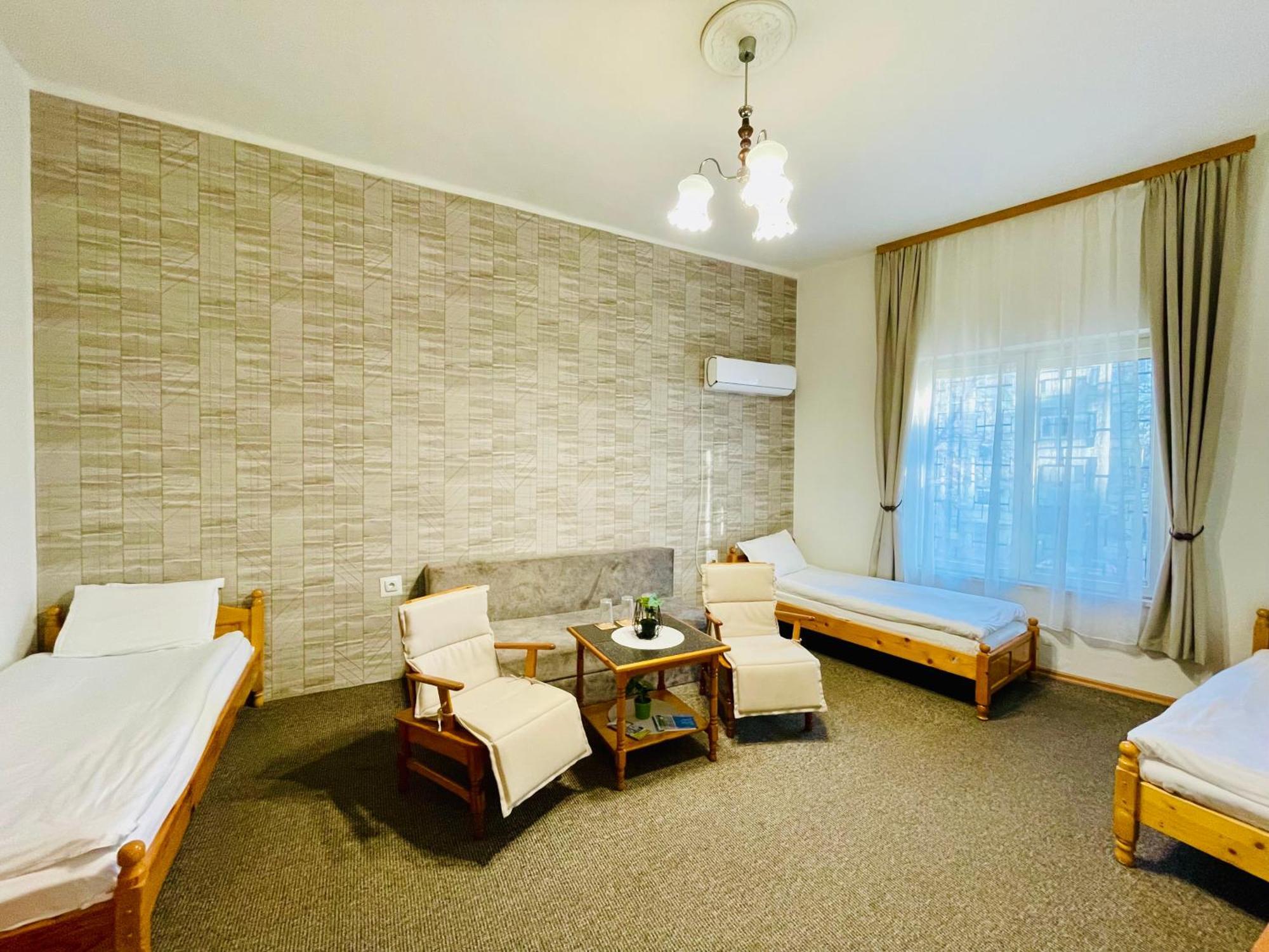 The English Guest House Ruse Exterior photo