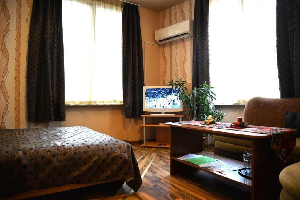 The English Guest House Ruse Exterior photo